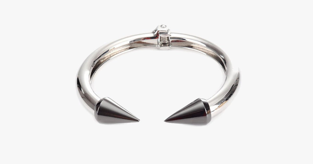 Silver Love Arrow Bangle