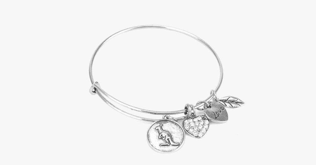 Kangaroo Charm Bangle