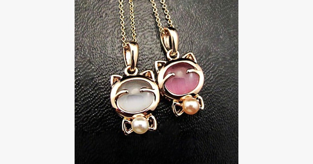 Pearl Cat Pendant