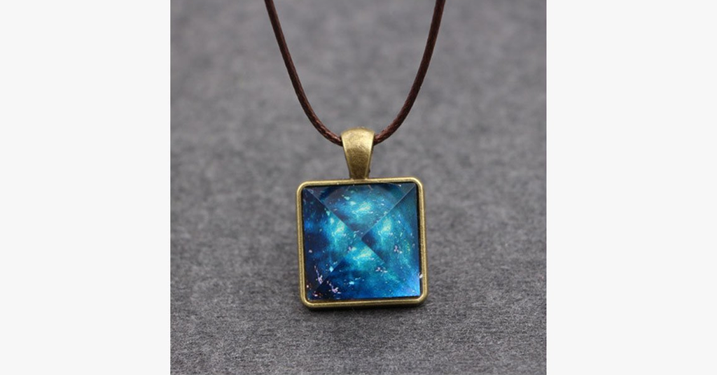 Crystal Pyramid Glowing Pendant - FREE SHIP DEALS