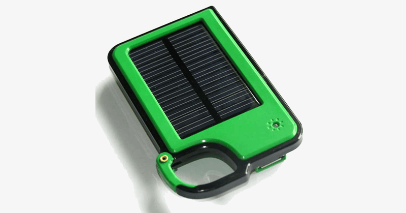 Smartphone Clip-On Solar Charger - Assorted Colors - FREE SHIP DEALS