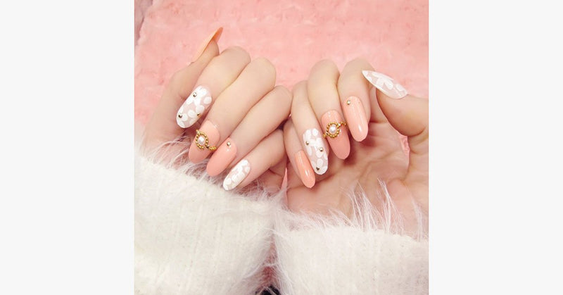 Nude Floral Nails - FREE SHIP DEALS