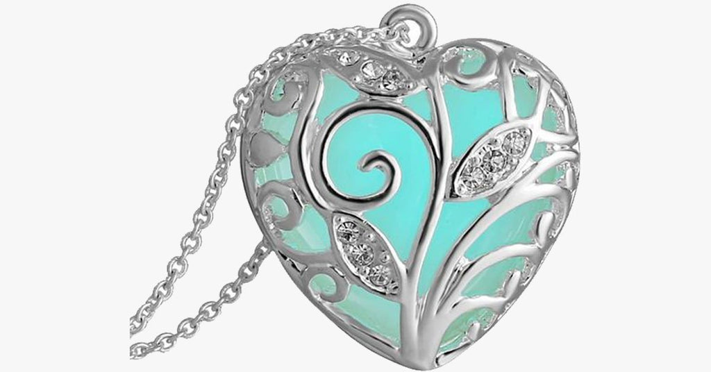 Glow In The Dark Heart Necklace - FREE SHIP DEALS