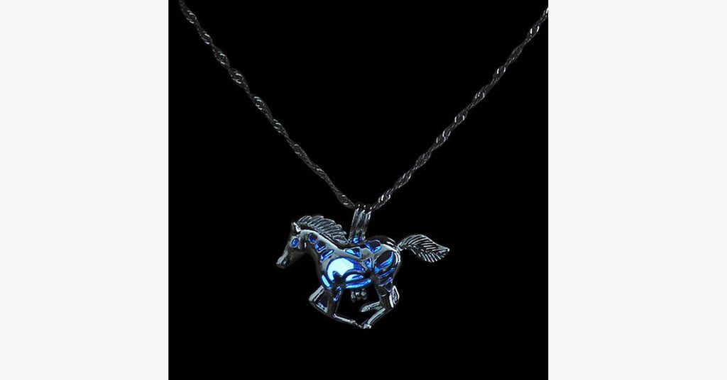 Glow In The Dark Running Horse Necklace - FREE SHIP DEALS